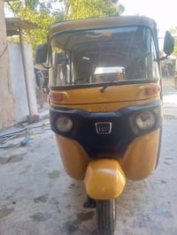 تكتك 2021للبيع كهربائيات شغاله تخم تاير جديد ابيعها كوم حديد العنون بغ...