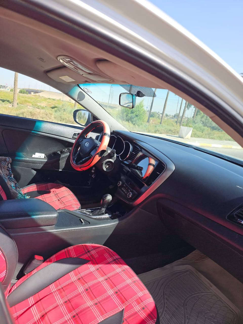 اوبتما 2011 وارد كوري رقم اربيل
مكينة دوش 2400 
حدادية وصدر تخم تاير كله جديد
 سنوية باسمي 
تحكم ستيرن 
تدفئة تبريد
اشاير بلمري 
شاشة اندرويد 
السيارة خير من الله وماناقصها شي تجي تشوف وتگلب بعينك
***********
