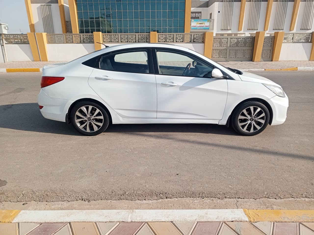 سلام عليكم خوان اكسنت للبيع موديل 15خليجي فول مواصفات سياره كفاله عامه ضربه صبغ تبديل عده صبعين صبغ بل بنيد فقط بدون ضربه سياره مكينه وكير وحداده وتخم تاير وتبريد جاهزه مال جناي رقم ميسان دولي تحويل ثاني يوم سعر 95وبيه مجال مكان سياره ميسان الميمونه *********** سنويه جديده
