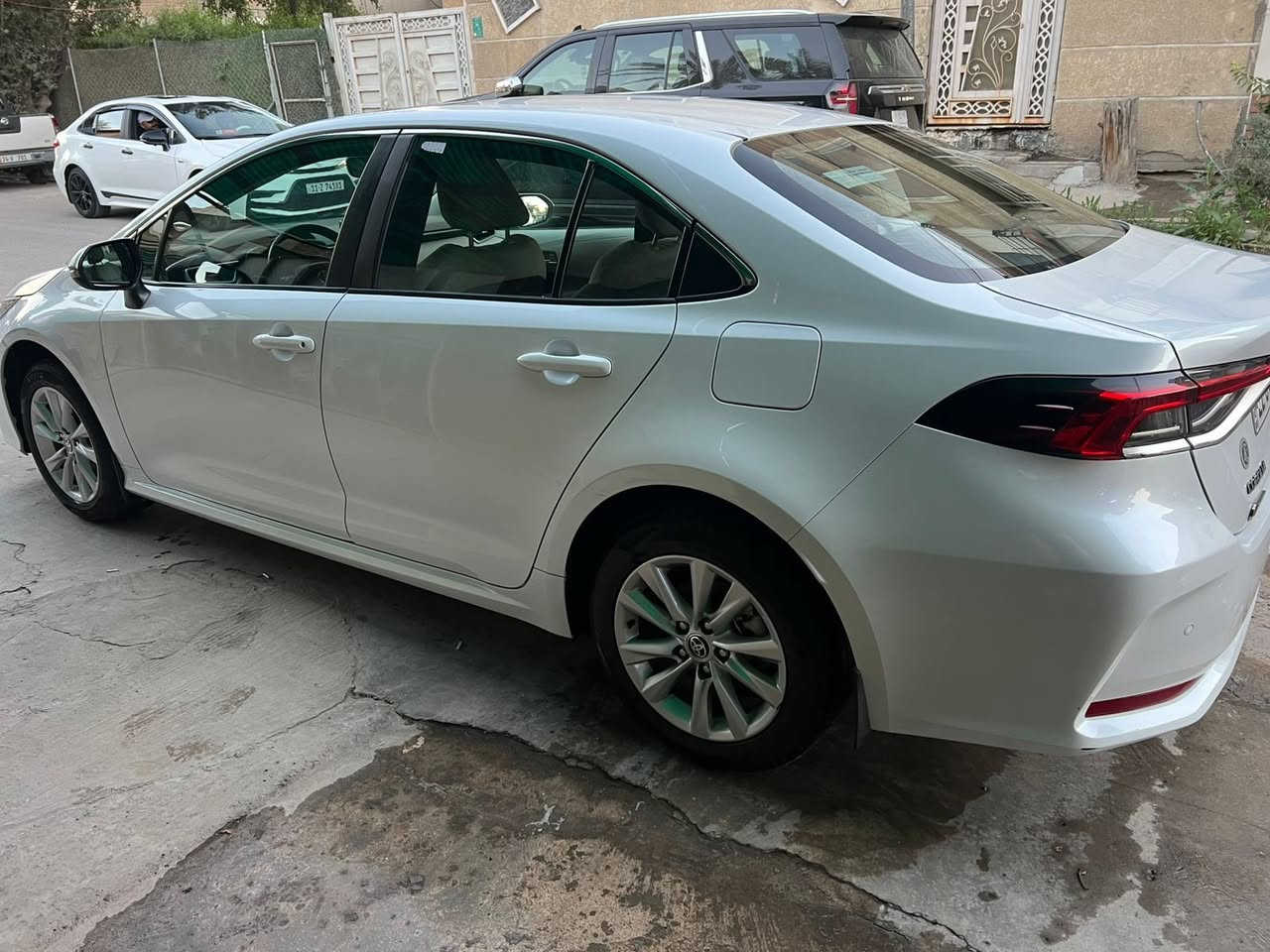 السلام عليكم
للبيع كورلا ساز 2023 
ماشيه 42 الف 
مواصفات الGli معروفه 
محرك 1800 cc
كفاله عامه السيارة من الصبغ والبارد
السعر 178 ورقه 
***********
مكاني بغداد الكرادة
