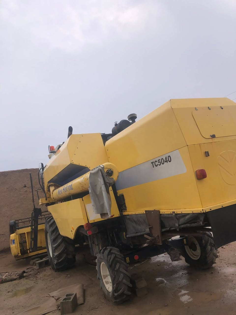 حصده للبيع 2012 مكفوله كفاله عامه من كسر ولحيم محرك مامفتوح  سعر  وانتصل عل هاذ الرقم***********
