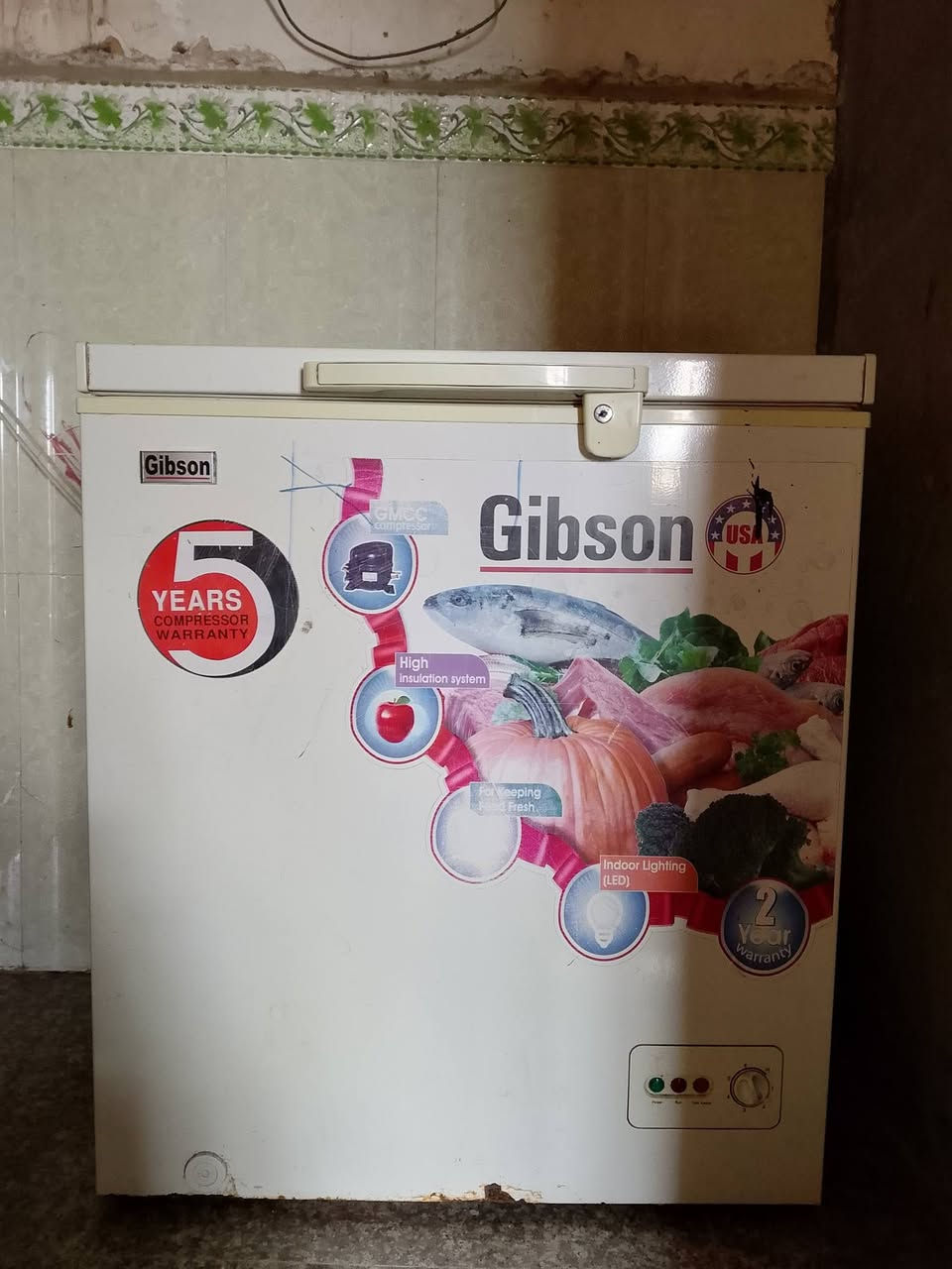 السلام عليكم ثلاجه ومجمده للبيع السعر 250قفل الله شاهد جدد بعدهن بس محتازين فلوسهن اليردهن يدك على الرقم وبي خير ويدلل***********مستعجلين على بيعتهن
