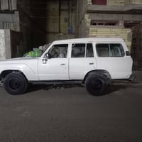 /لاندكروز للبيع رقم  انبار  موديل 81 رايدها 14 ورقه سياره صبغ جديد دوش...