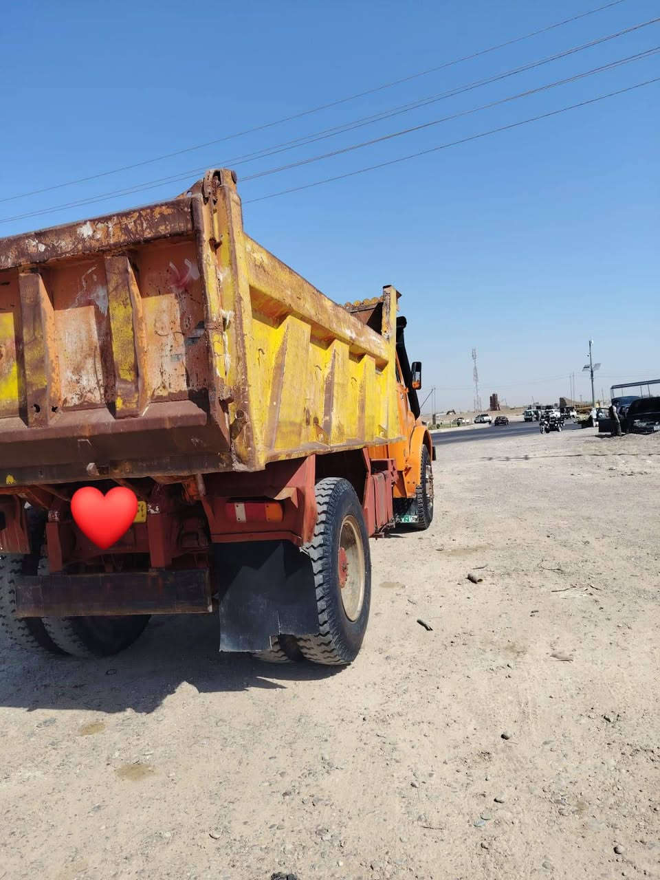 للبيع مان 82 تخم تاير كتان جديد محرك تبخير بدون تنغيص كسل شرط شاصي بي فطر ومضروب باج سنويه محتركه يعني بدون تحويل مكفوله دوله وعشارين السعر 65 ورقه وبي مجال مكان صلاح الدين تكريت فلكه فرسان العلم  غير متواجد على الفيسبوك مكلف بل نشر ***********
