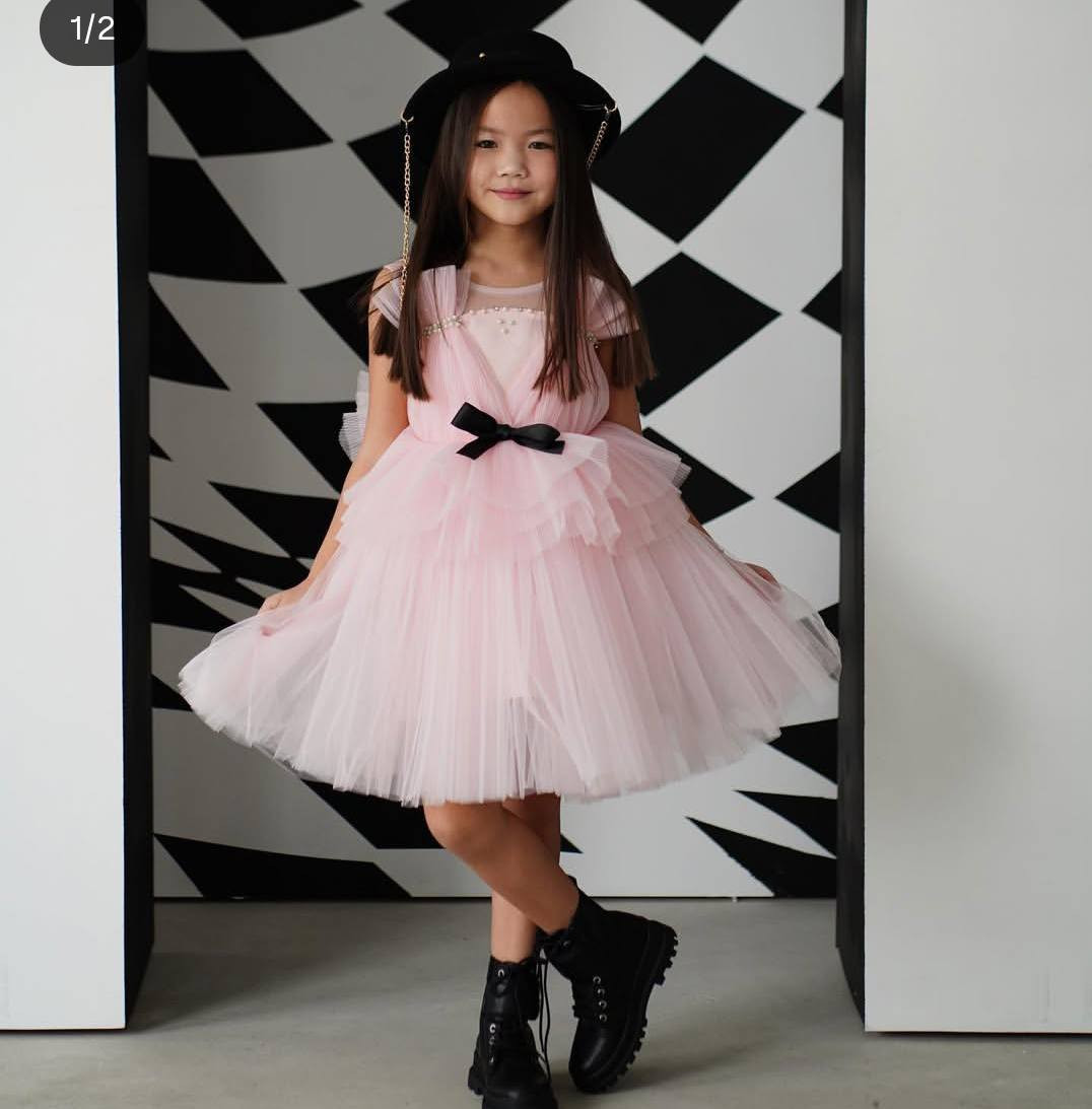 أجمل الموديلات ربيع وحفلات تخرج متوفر جميع إعمار أسعار فقط (٢٠ ألف يوجد توصيل)


**إذا كنت صاحب هذا الإعلان وتريد حذفه لأي سبب، رجاءا أرسل رسالة إلى الدعم الفني**