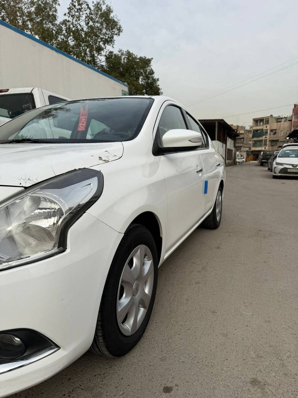 سلام عليكم نيسان سني موديل 2023 من بغداد مكفوله من طخه وصبغ كير مكينه مكفوله تخم تاير جديد سنويه 29 سعر 114 وبيه مجال بسيط بغداد حي القاهره رقم ***********
