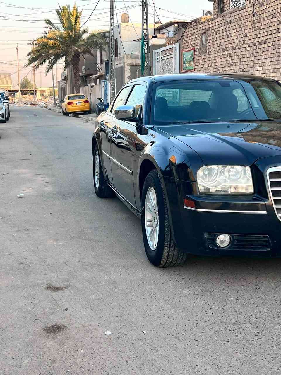 سلام عليكم اوبامه 2010 رقم شمالي تريد تحويل. تريد وكاله مكينه. 3500 سياره جاهزه من كلشي مكينه وكير وحداديه تخم تاير. خياس. مابيه بيه. جاملغ مبدل اصلي امامي وبيه داير واحد صبغ جهت يمنه فقط وباقي كفاله ماشتغله خط حلوه وجهازه سعر 118  قفل. مكاني ديوانيه. ***********
