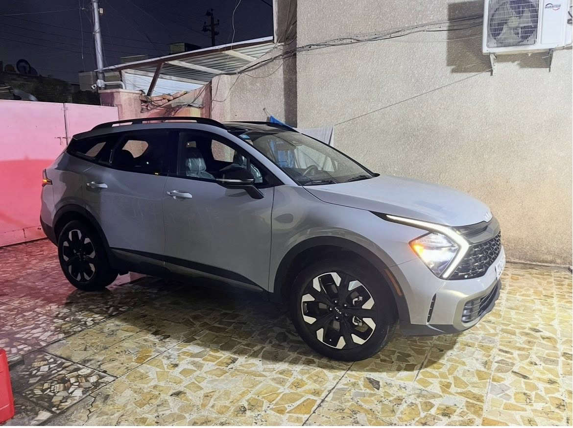 السلام عليكم
كيا سبورتج اكس لاين موديل٢٠٢٣ لون اسمنتي 
رقم بغداد بسمي ماشية 26 
مكينة 2500
بصمة 
بانوراما 
فول كشنات جلد كهرباء تدفئة 
شاشة كبيرة متصلة 
حساس امامي خلفي 
مانع تصادم
جنطة كهرباء
تشغيل عن بعد
تحديد مسار
حادثها جنطة مصبوغة وبارد بالباب خلف السائق
السيارة ( بدون ايرباك ) 
الباقي مكفول حادثها موجود بالصور 
الارضية مغلفة جلد يم الدلو 
السعر 235 بيع فقط بدون مراوس
*********** 
 مكانها بغداد الدورة
