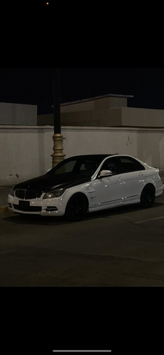 🔰للبيع 🔰
مرسيدس بنز 2009 C350 امريكي 
محرك 3500
بصمه ابواب 
بانوراما
كروز تثبيت سرعه 
اشاره بالمري 
زراك لايت 
بجم زنون 
سلايد طكتين
شاشه اصليه قلاب 
شاشه اعطال  
داخل متغير الوان  
كشنات جلد كهرباء 
تدفئه كشنات  
كير sport .normal 
تخم تاير جديد
يحتاجلها حداديه
السياره كامله بيه كم شي بسيط 
حادث جنطه وبالعراق بجم ويحتاجلها دشبول ومبدل جاملغات اماميه c63 فتحات واذا ما تعجبك عوفها
السعر 125 المكان ميسان رقمها بغداد مشروع وطني
رقم واتساب ***********
