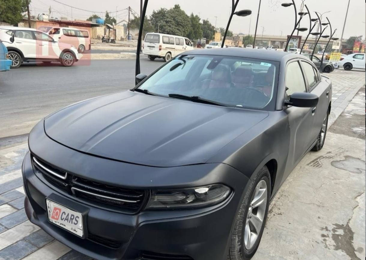 السلام عليكم دودج جارجر موديل 2016 محرك 6 سلندر 3600 السياره كلش نظفيه وما تحتاج اي شي ..
لأستفسار عن السعر ***********
العنوان : بغداد - البلديات - خلف نادي الصناعه ومجاور مطعـم دريـم ..
