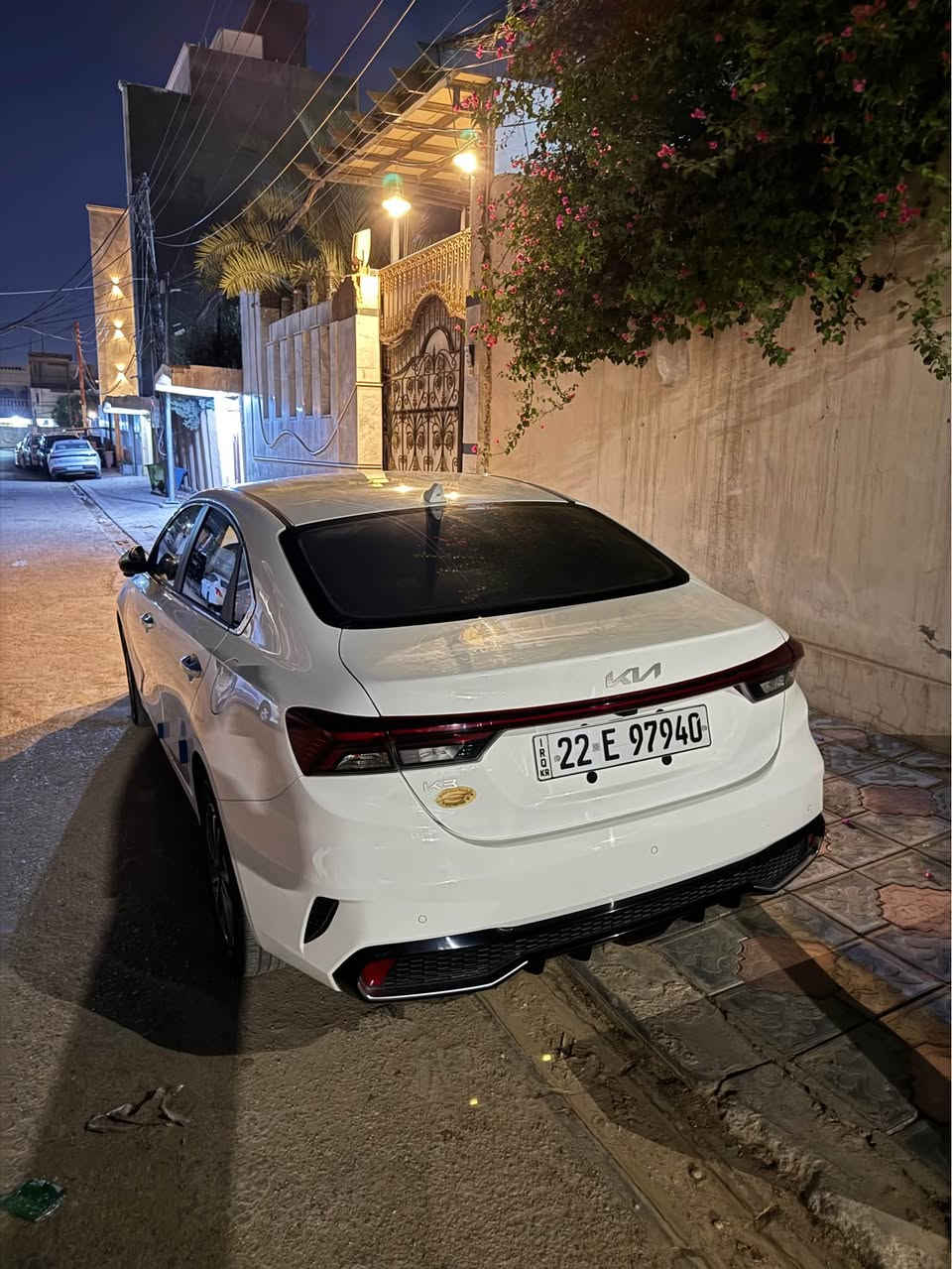 ‎2024 كيا k3

‎⭕️خليجي 

🚗 مواصفاتVIP (فل خليجي)

‎✔️ مكفوله

‎✨ المواصفات:

‎ • فتحة سقف

‎ • بصمة تشغيل ودخول ذكي + نظام ترحيب

‎ • لايت أمامي 4 عدسات LED مع استدارة

‎ • بك لايت LED

‎ • كشافات ضباب ليزر

‎ • كشافات نهارية / بلاجكتورات

‎ • نظام تبريد قطعتين

‎ • أريل نافغيشن

‎ • شاشة لمس / نظام مناخ منفصل

‎ • شحن لاسلكي

‎ • كروز كنترو 
‎ •رادار امامي
 •يدات نيكل

‎ • شاشـة / Apple CarPlay / كامـرة
‎ • ويل كب 17 
‎ • عداد ديجيتال رقمي

‎ • حساسات إطارات

‎ • مرايات إشارات / مري شفط

‎ • نظام مانع انزلاق ABS

‎ • محرك:8/نوزل/1500 

‎ •كشنات جلد كهرباء
‎ •نظام تلطيف جو وتبريد مقاعد
 
المكان نجف 
رقم الهاتف : ***********

سيارة ماشي 21 الف بعدها جديدة النجف, العراق
