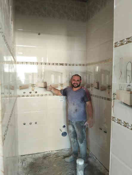 خلفه سراميك وبرسلين و مرمر وكاشي جدران و ارضيه.درجه اولى شغل ليزر استلام مهندس***********ابو يوسف المصرى
