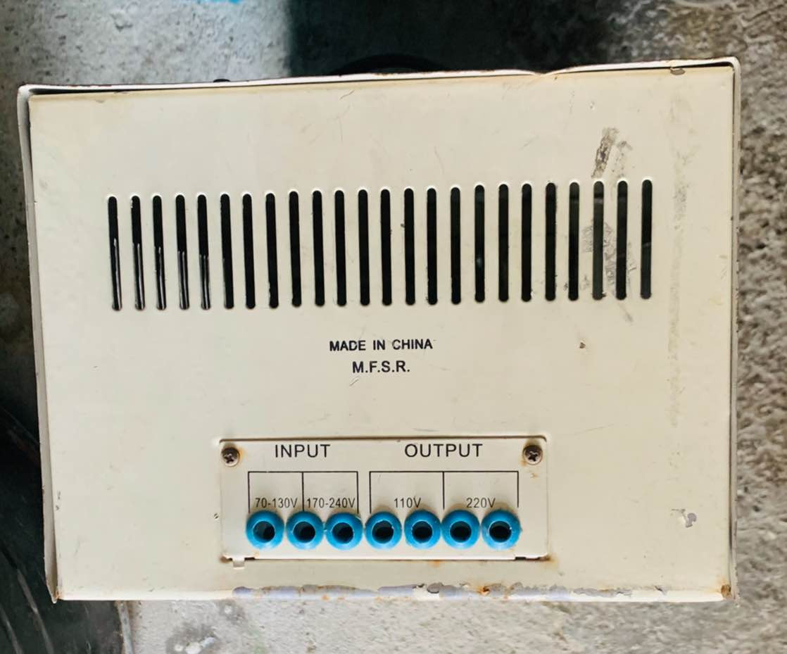 AC. AUTOMATIC VOLTAGE REGULATOR
SVC-5000VA شمشمل, السليمانية


**إذا كنت صاحب هذا الإعلان وتريد حذفه لأي سبب، رجاءا أرسل رسالة إلى الدعم الفني**