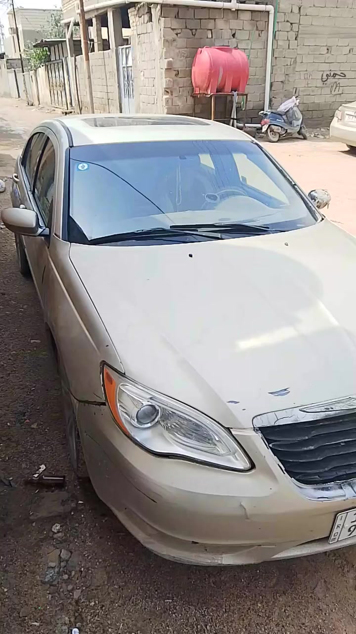 سلام عليكم C200 كلايسلر أمريكي
مديل 2013 لون ذهبي محرك كفاله كير مكفول تبريد ثلج 
حداديه كامله كهرباء كلها شغاله فول مواصفات 
رقم بصره نكليزي بأسمي مكاني البصره ابي الخصيب سعر 78 / رقم *********** واتساب 
اريد مراوس النترا او سوناتا
