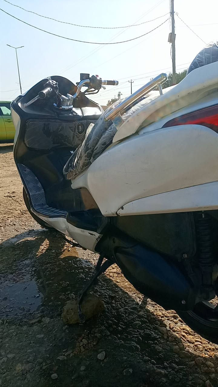 سلام عليكم فورزه صفر ٨ دراجه نظيفه وخير من الله مستعجل عل بيعته سعر مليون وبيه مجال قليل رقم تليفون ***********
