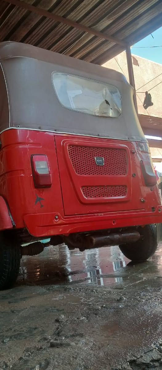 🛺سلام عليكم تكتك واحد و عشرين تكتك نضيفه خير من الله  لتفاصيل رقم الهاتف📞 ***********
