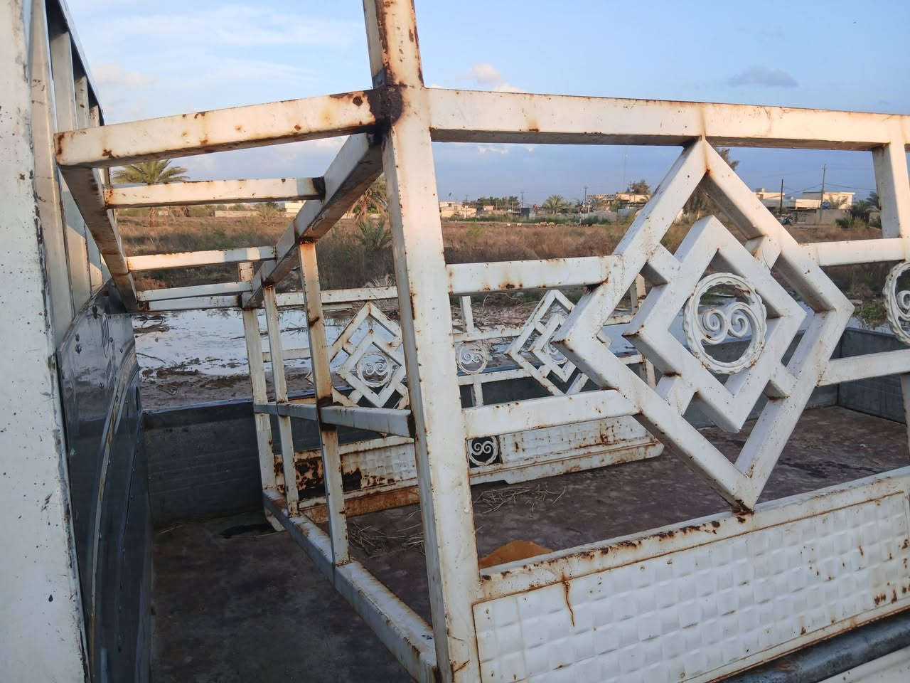 سلام عليكم عندي محجر كنو اللبيع مكاني بغداد بوب الشام رقم ***********
