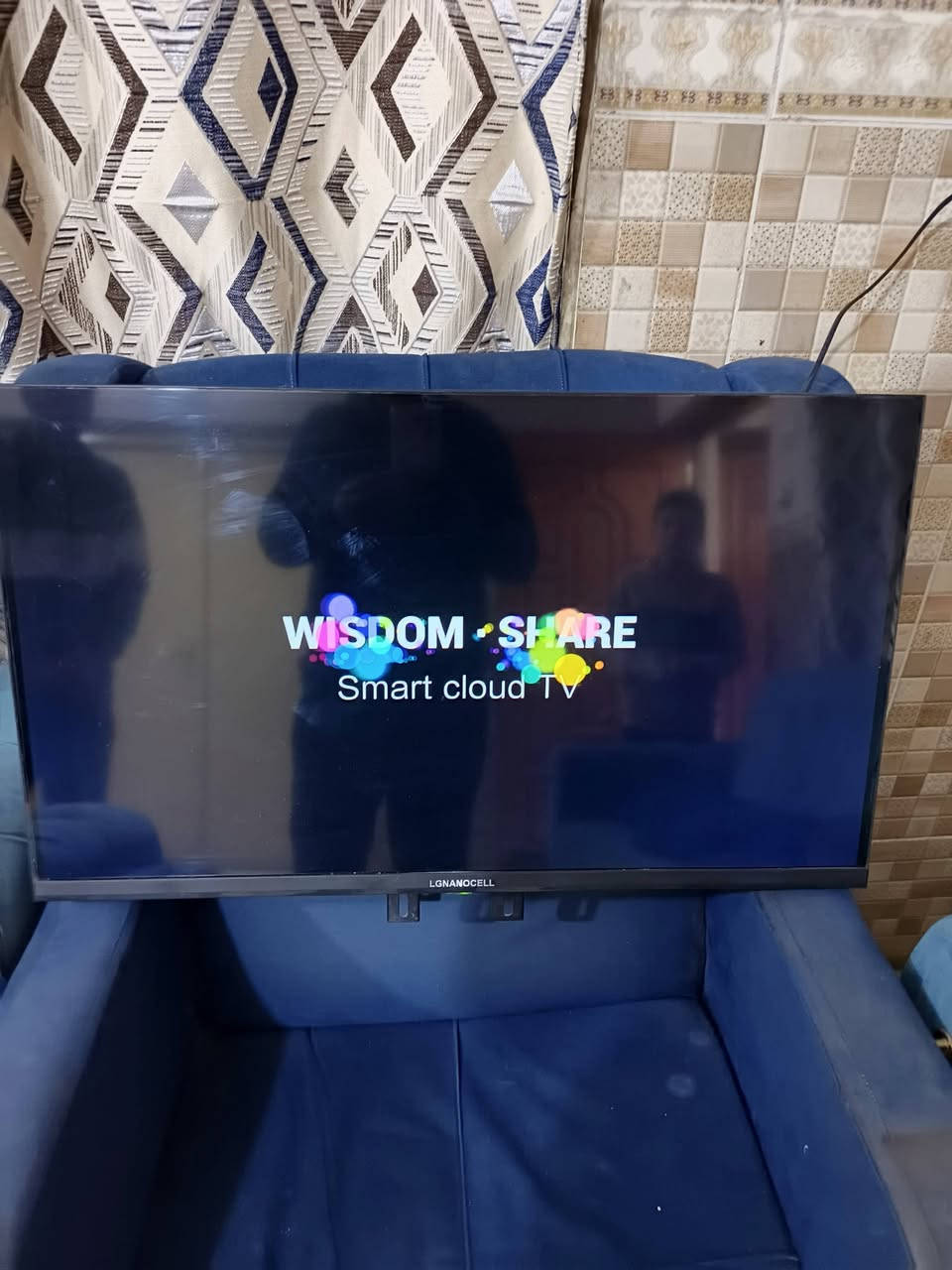 للبييع شاشات بلازمه وحده حجم ٣٢ وثانيه حجم٥٠ نوع شانون ياباني استفسار عله الخاص أو الاتصال (***********)
