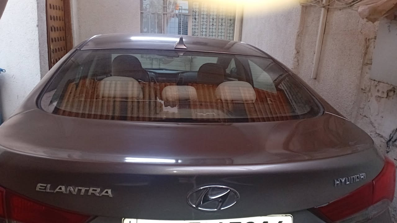 السلام عليكم النترا وارد امريكي موديل ٢٠١٦ اي نقص مابيه حادث صفحه  كما في الصورة محرك ١٨٠٠  بس جامة أثرحصواية  مفطورة هزة ٢٠٢٥ رقم أربيل انكليزي بسمي العنوان بغداد حي الجهاد قرب السوق ه/*********** السعر ١١ $ شدة وعشرة
