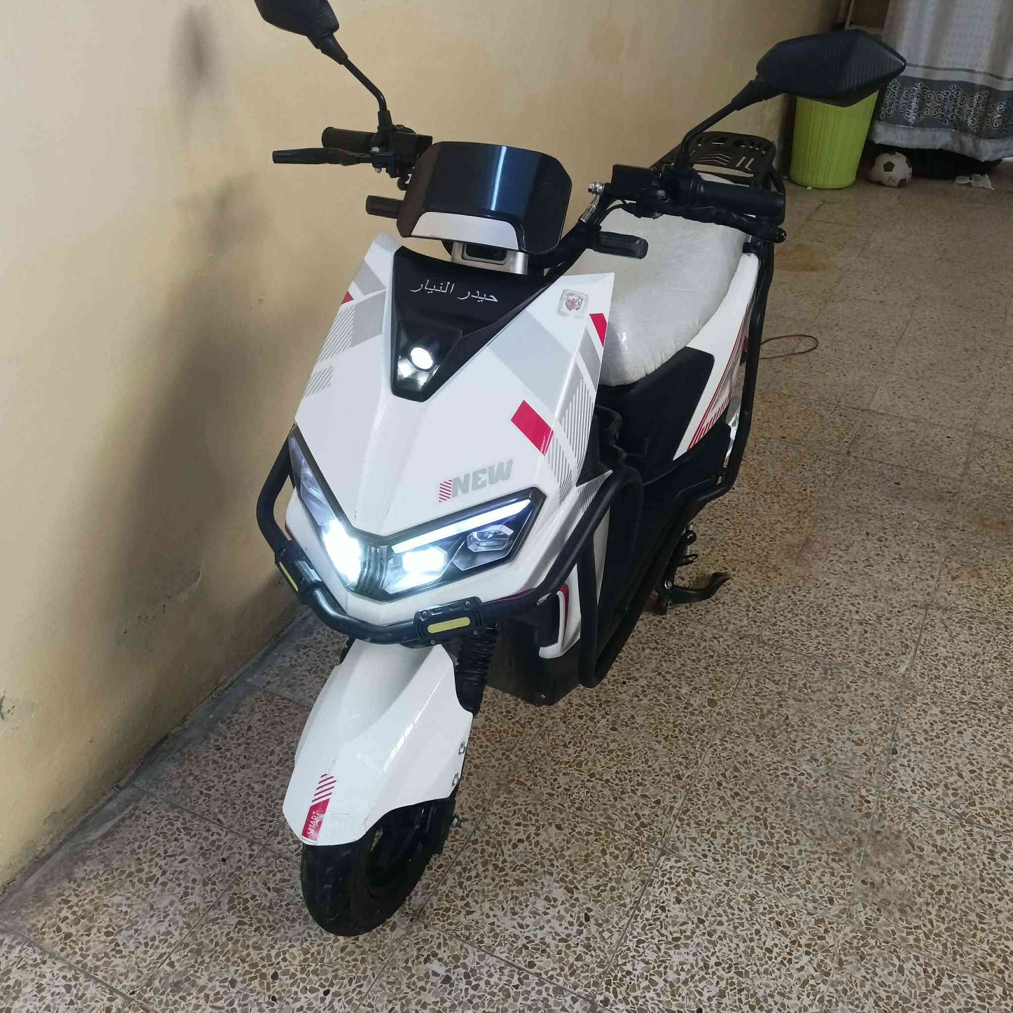 للبيع تفاصيل والسعر الاتصال ع الرقم ***********
