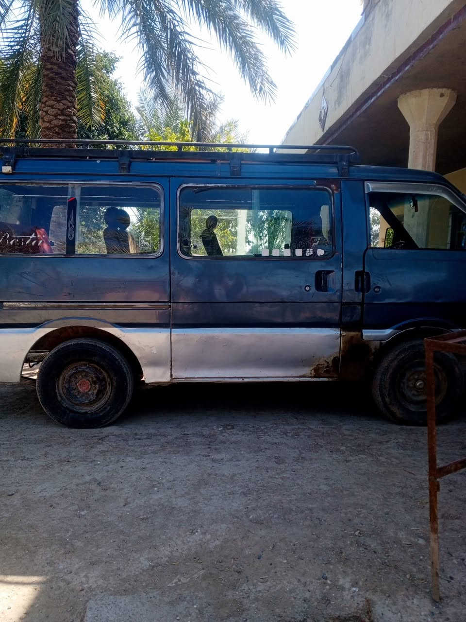 سلام عليكم بسته للبيع موديل 94 شواصي شركة مكاني أبو غريب ***********
