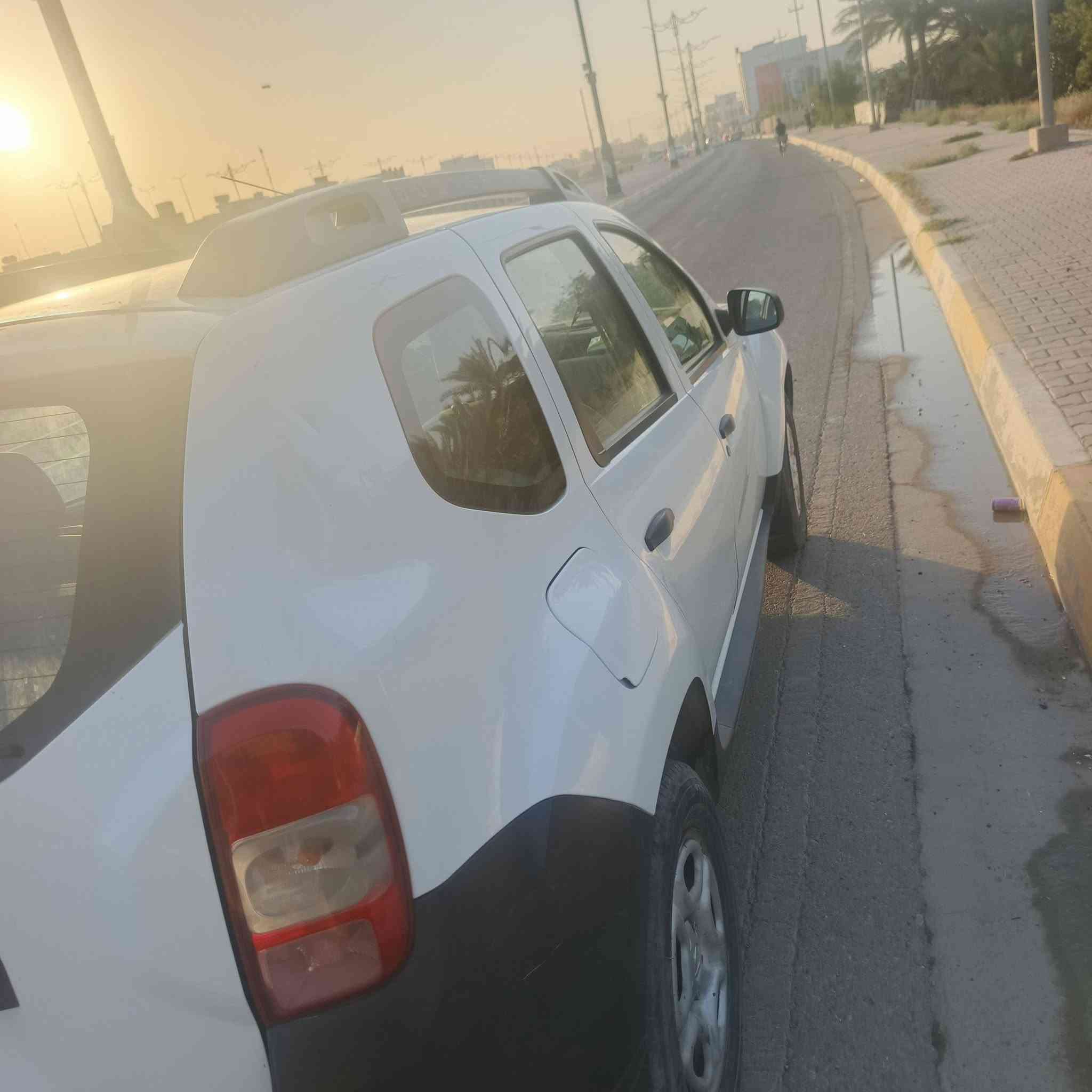 رينو داستر موديل ٢٠١٧ رقم اربيل تحويل مباشر كير مكينه صدر تبريد مكفول بارد جاملغ امامي ايسر سياره جاهزه السعر 80 السياره بعقوبة للاستفسار الاتصال على الهاتف***********
