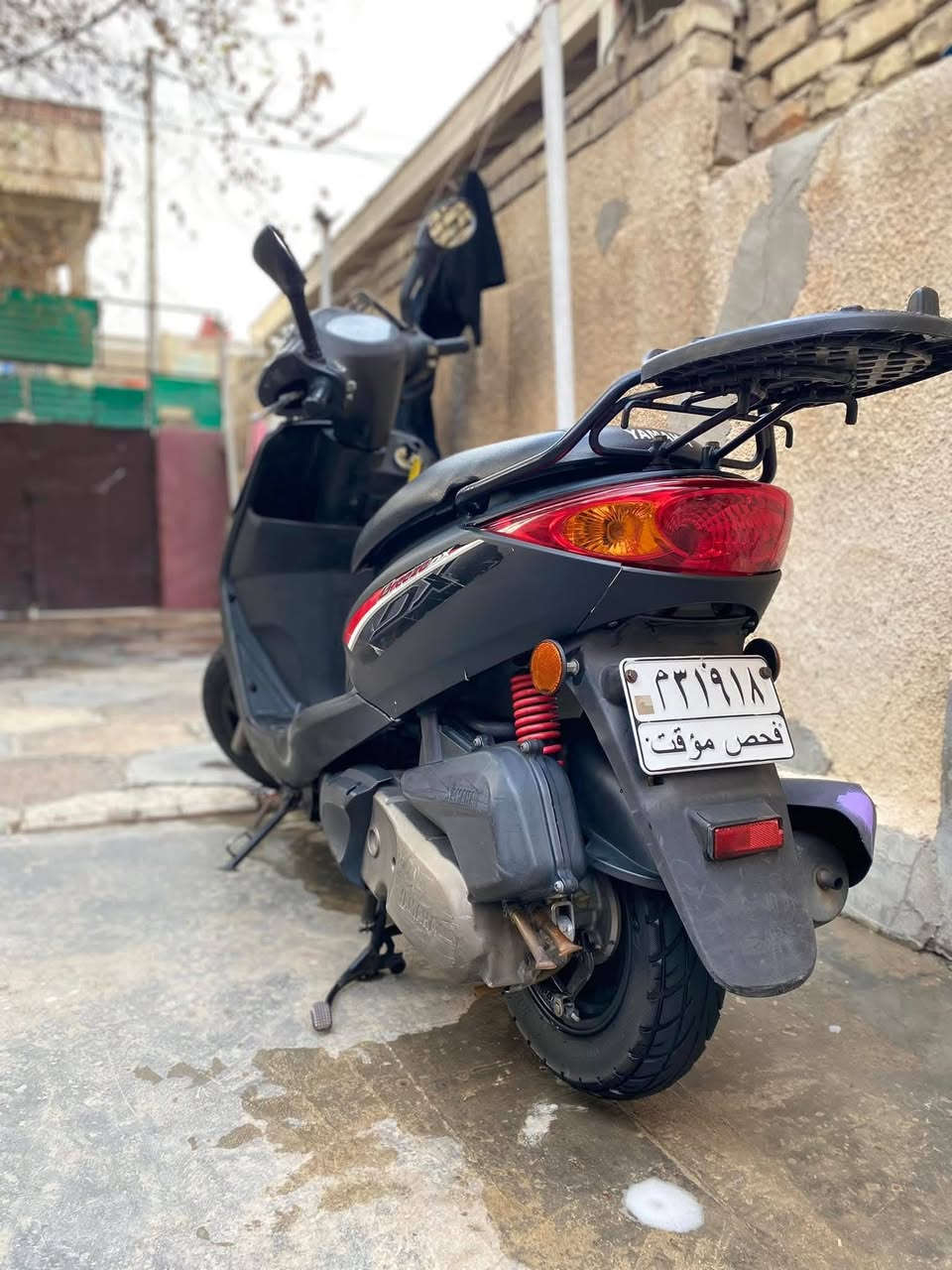 سلام عليكم دراجة بريز ببغاء الدراجة مكفولة كفالة عامة بس محتاج وريد ابيع مستعجل السعر 750الف قفل مكاني بلديات افران العسل رقم ***********
