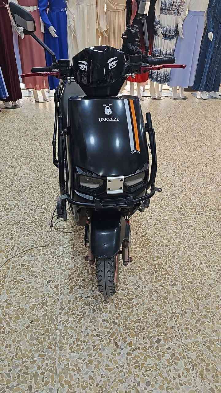 ماطور شحن اكبر حجم غني عن التعريف
حجم الملف 3800
البطاريات 6مسطرت شرط
الماطور كلو شغال
***********
***********
 وتساب
