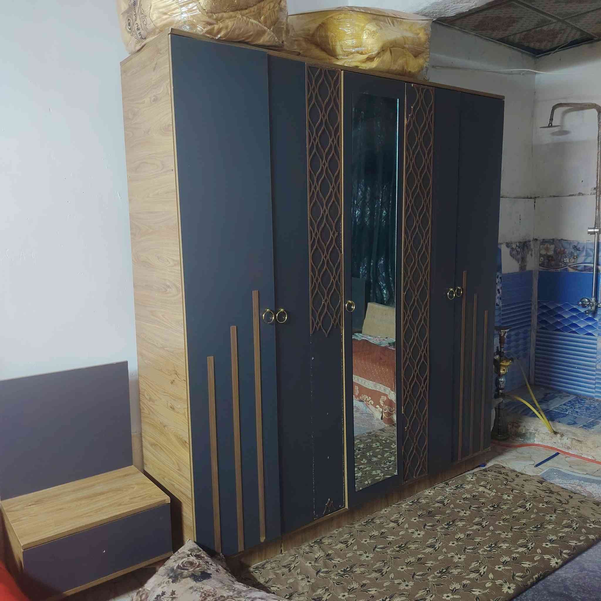 غرفة نوم للبيع جديده خمس قطع 350الرقم ***********
