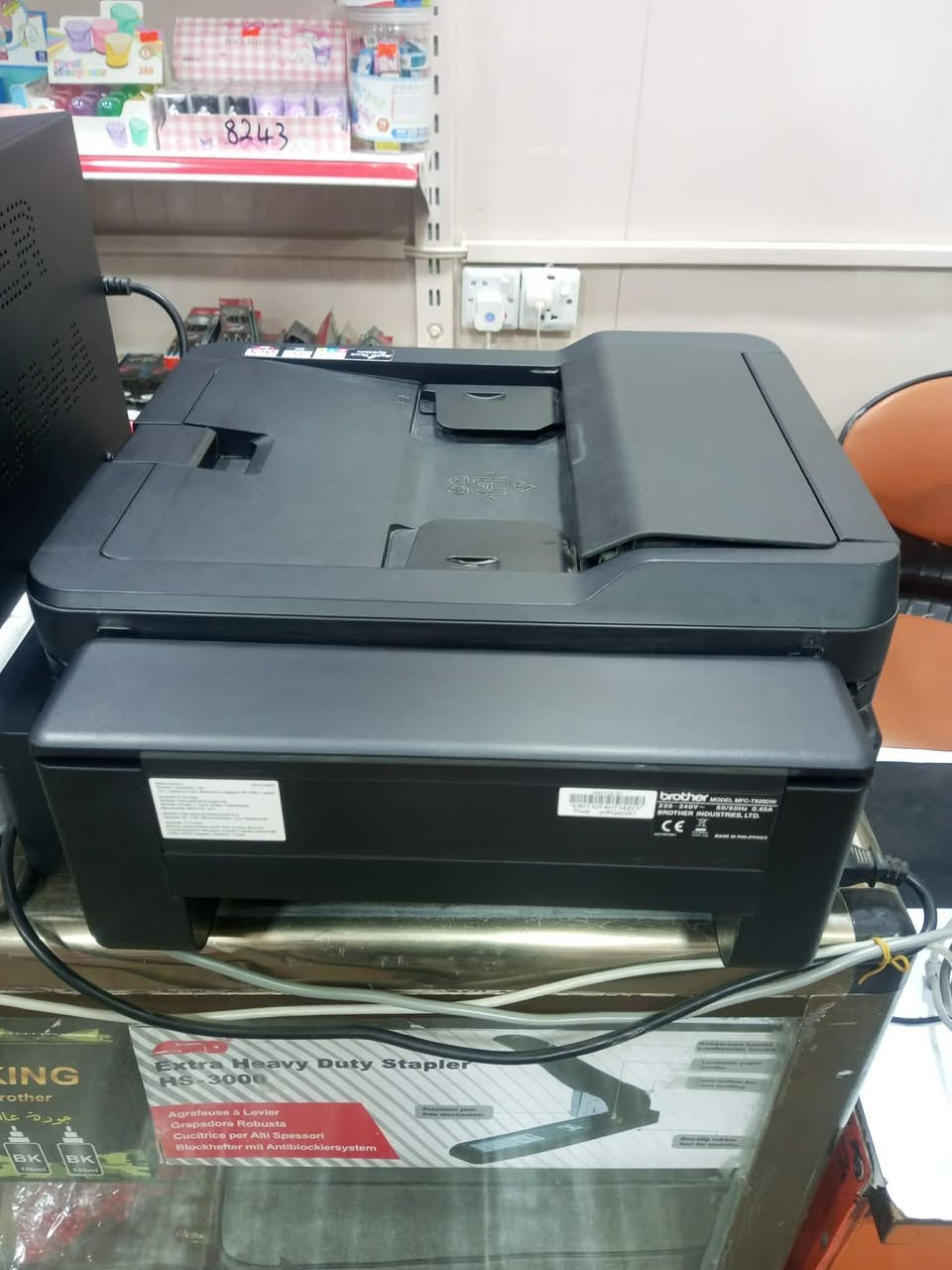طابعات برذر للبيع 
1ـ طابعه برذر T920 حقن خارجي واي فاي 
حبر سائل تطبع وجهين تلقائي تريد ملون تريد عادي 

طابعات برذر الغنيه عن التعريف هذي الطابعه ترهم للمكاتب والاستخدام الشخصي و للمدارس 

طابعه ترهم نقد او ترهم اقساط 
سعر النقد 275 
او اقساط حسب الاتفاق 

2ـ طابعه برذر T220  حقن خارجي حبر سائل 
طباعه و استنساخ ملون و عادي 
ترهم للمكاتب والاستخدام الشخصي و للمدارس 

ترهم نقد او ترهم اقساط 
سعر النقد 110
او اقساط حسب الاتفاق 

الموقع الحي الصناعي بصف صيدلية الغسق بصف تنزيلات بسعر الجمله 

للاستفسار الاتصال على الرقم 
***********
