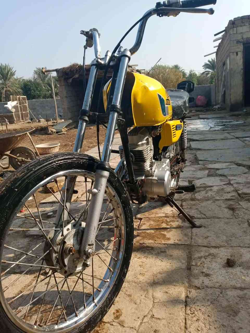 السلام عليكم دراجه كلك 21 شوفتك عينك مكينه بس كلجات مبدل بيه دراجه حلوه الاتصال ***********
