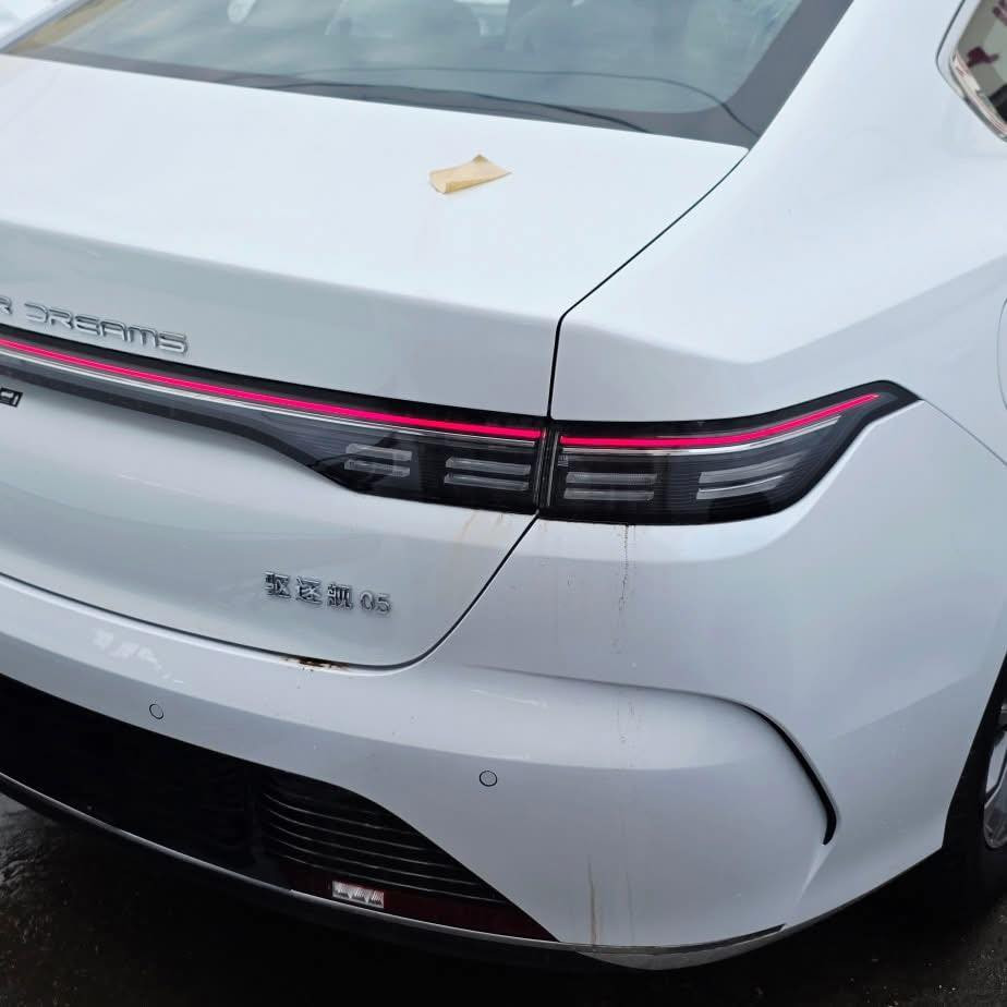 ((كاعيات وكارت وبصمة تشغيل وغراض كاملة))

♦️محرك 1500cc
HEV كهرباء+بانزين+شحن♦️
♦️دخول ذكي بطاقة NFC
♦️كشنات جلد ابيض رياضي
♦️قطعتين تبريد
♦️كير ماوس
♦️بصمة زجاجية
♦️انظمة قيادة
♦️هاند بريك كهرباء + اوتوهولد
♦️ستيرن رياضي
♦️شاشة وسطية قلابة
♦️كامرة خلفية
♦️كشافات زينون 

للاستفسار(***********)☎️
العنوان الأنبار الحبانيه
