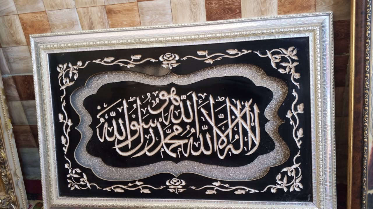 السلام عليكم عندي هذني الصور بسعر 25
***********
