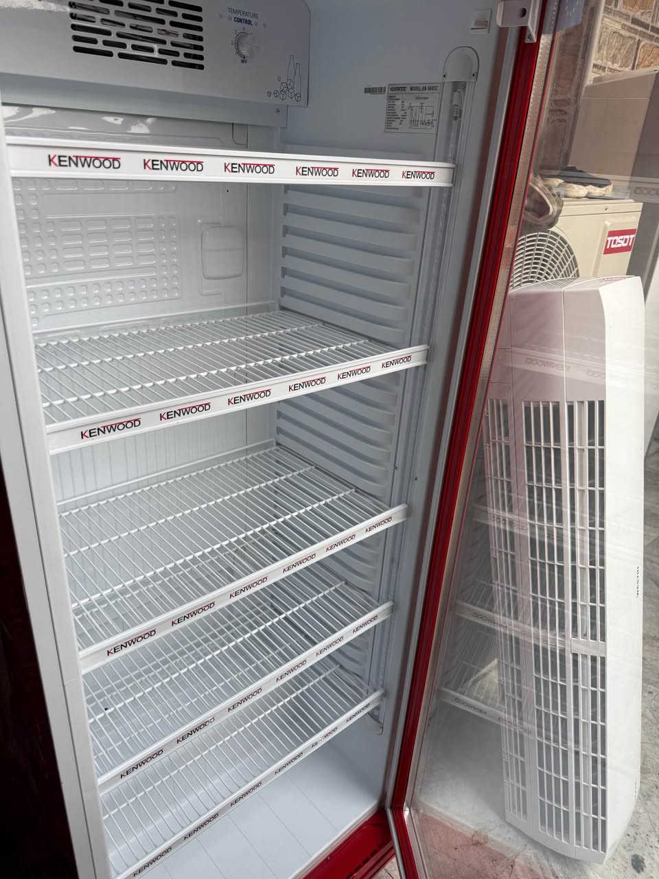 براد جديد غير مستخدم الحجم الكبير للبيع سعر ٥٠٠ الف ناصريه مركز *********** ناصرية, ذي قار
