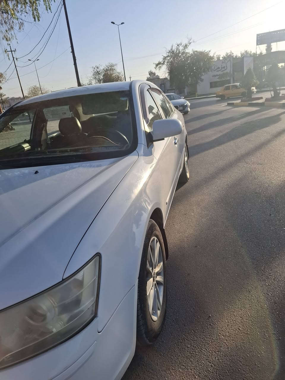 سلام عليكم للبيع سوناتا موديل 2010 كير مكينه مكفول السياره بدون ضرر كفاله من صبغ بيه دعاميه صبغ فقط ماشيه 126
مكان سياره بغداد السعر 120 
***********
