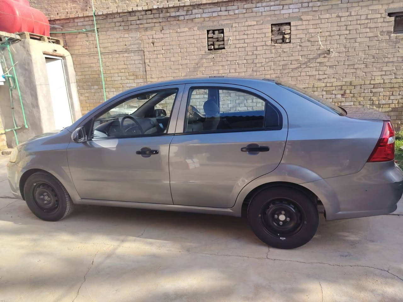 السلام عليكم ✋
أفيو ٢٠٠٩ 🚗 
محرك ١٦٠٠ مسكر
ماشية 144  الف فقط
لا صبغ و لا بارد نهائياً
كير و محرك (بلادي) على وضع الشركة 
مكفولة كفالة عامة (عدا شخط بسيط)
تبريد ثلج
حدادية خير من الله
السيارة جاهزة على الأخير
والصور موضحة كل شيء 
بالخير على اللي تصير من نصيبه
السعر 70 ورقة
هاتف ***********
