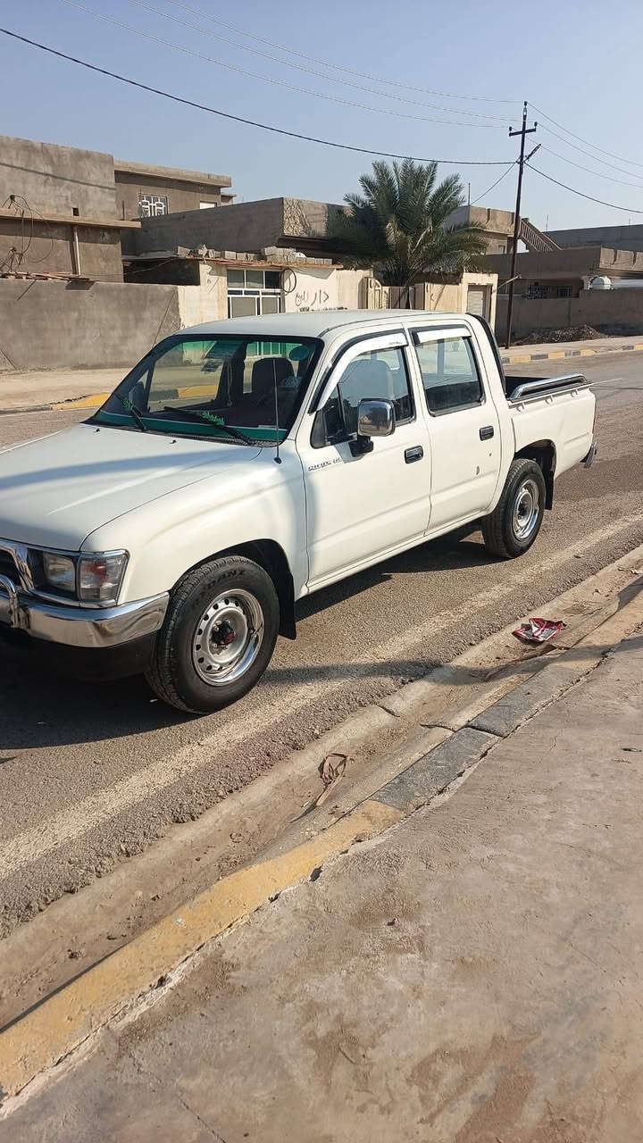 السلام عليكم ورحمة الله
تيوتا موديل 1998 رقم كركوك سنويه جديده للـ 28
تحويل مباشر مابيها نقص برغي ترايك وين يعجبك كير محرك اكسل صدر تايرات كله مكفول داخل ماروني 
بيها صبغ قليل سونارها موجود ادزه خاص
سعرها 105 وبيها مجال للشراي
عنوان ديالى المقداديه
***********
لا تكسر بحلال غيرك
