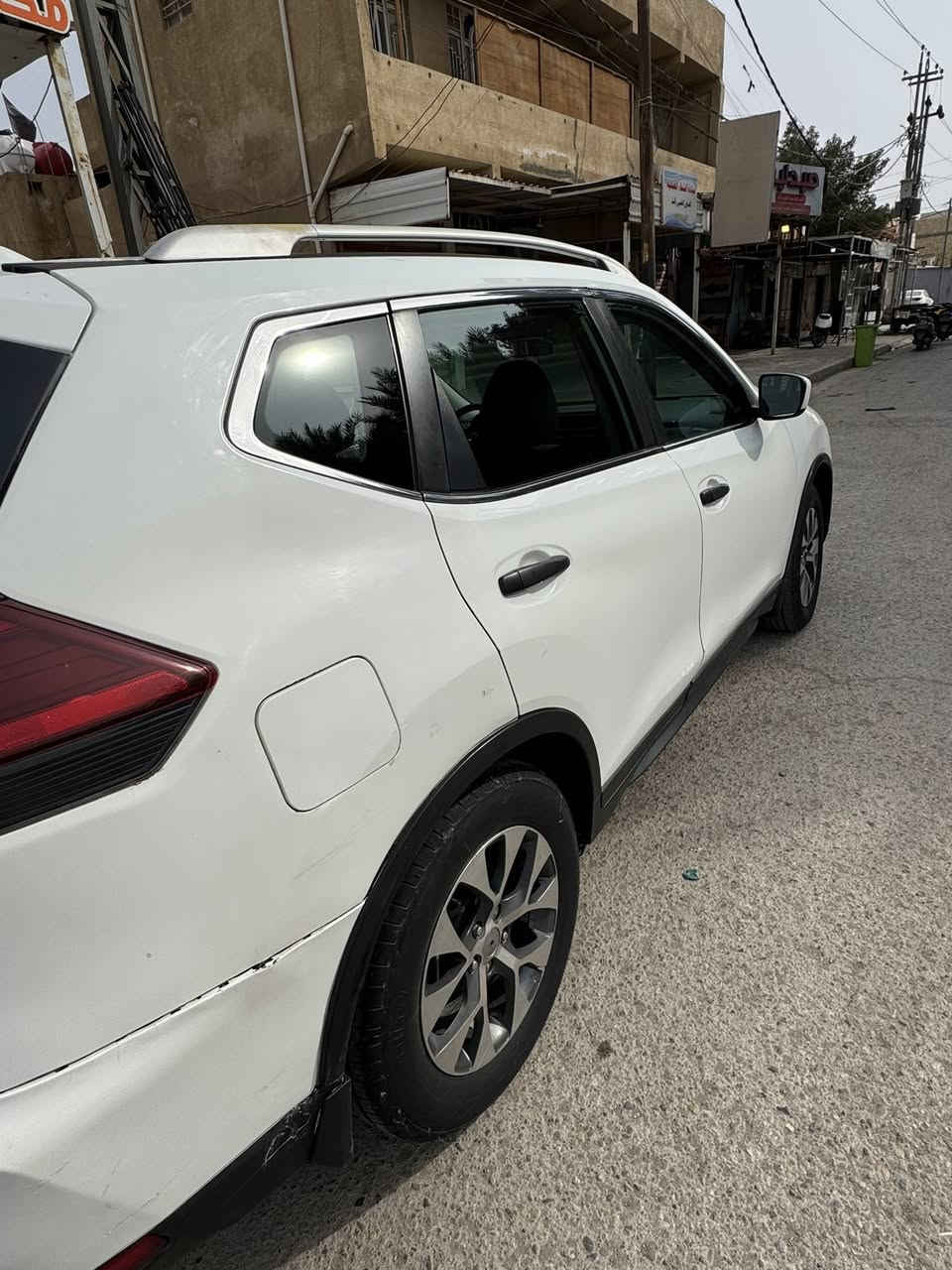 السلام عليكم
نيسان روج ٢٠١٨

رقم واسط مشروع وطني

هزه وسنوية جديدة

ماشيه ١٢۳ ميل قابل للزيادة

تويل ويل
حجم المحرك ٢٥٠٠

السعر ١٣٥ وبيها مجال

للاستفسار ***********
