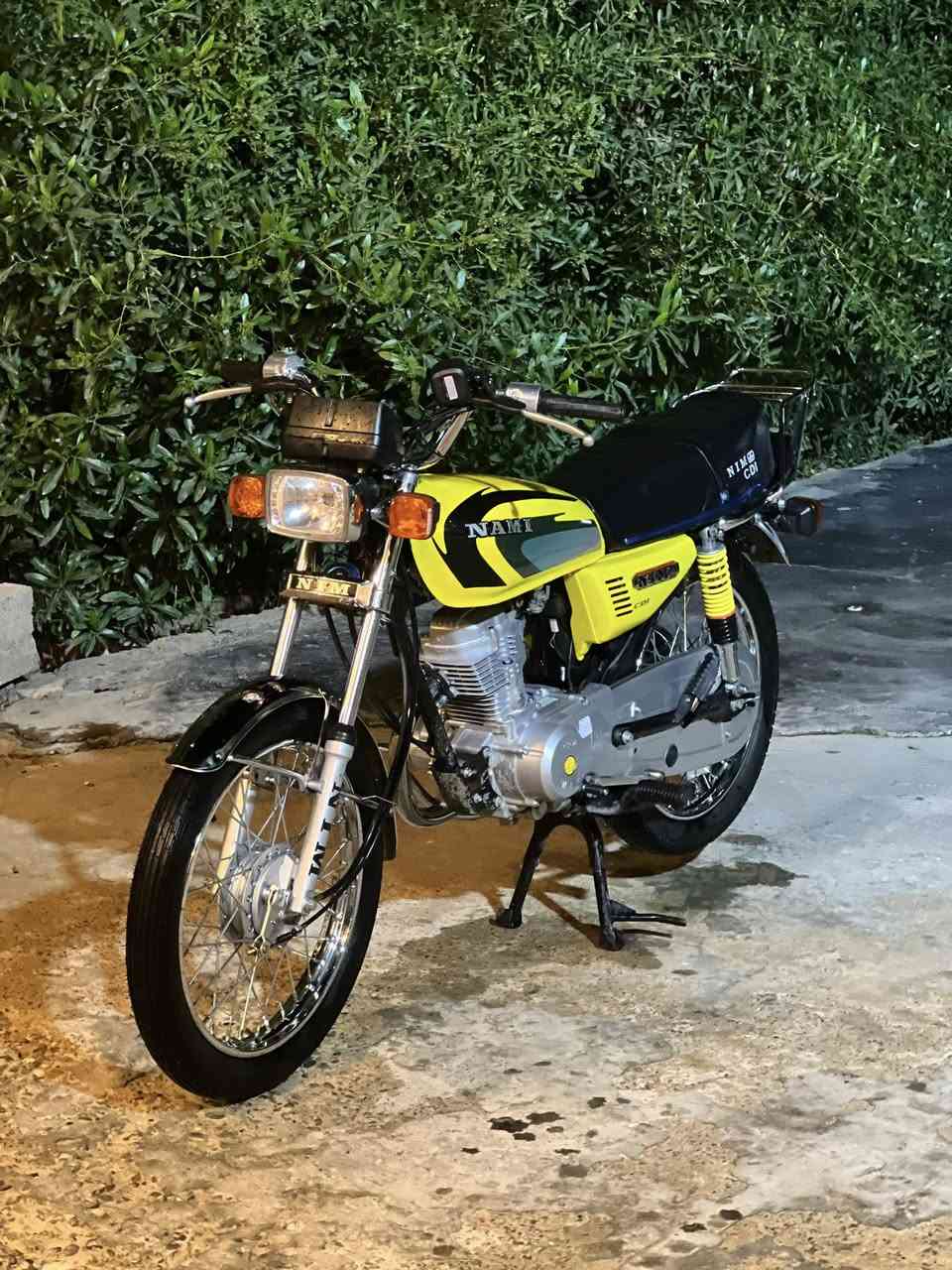 سلام عليكم نامه متياز ٢٦ اوراق كامله مابيها اي نقص كهربائيات كلها شغاله شلعه معدل  مكينه برغي مامفتوح بيها تجي وشوف بعينك لاكلبه ولاجفيه ولادعمه  سعر 725وبيها مجال*********** شراي اتصل
