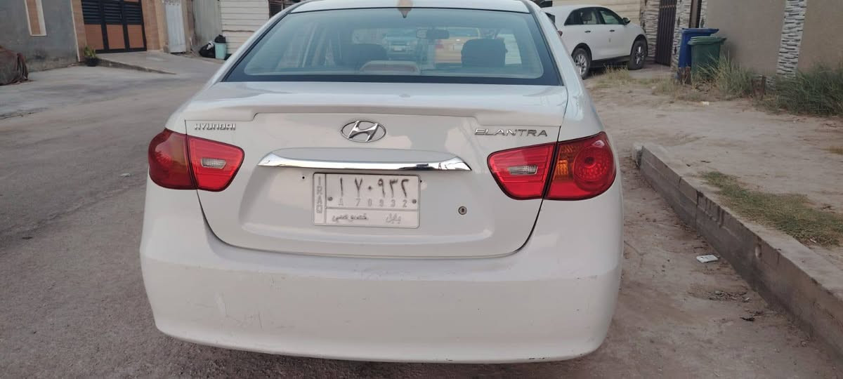 السلام عليكم الانتر 2011 خليجي رقم بابل سنويه لل ٢٧ السياره بيه ثلاث قطع صبغ بدون دواخل جاملغين الاماميات والباب الخلفي العبري( فتحه اشاير بالمري مكينه او كير تبريد تدفئه ) السعر 110 او بيه مجال ( ***********) مكان السياره بابل حله مكلف بالنشر
