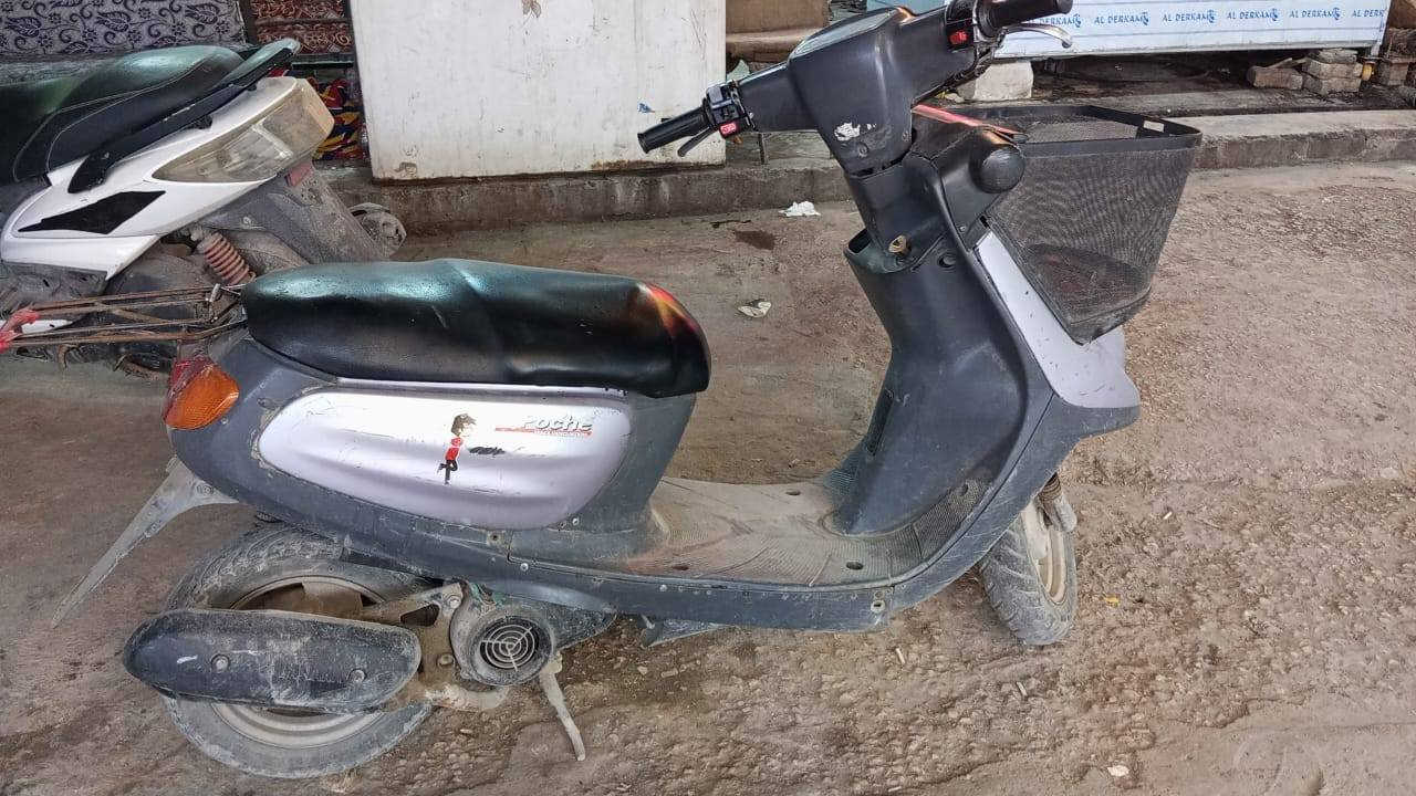 للبيع نضيفه مابيها نقص
السعر 275
***********
