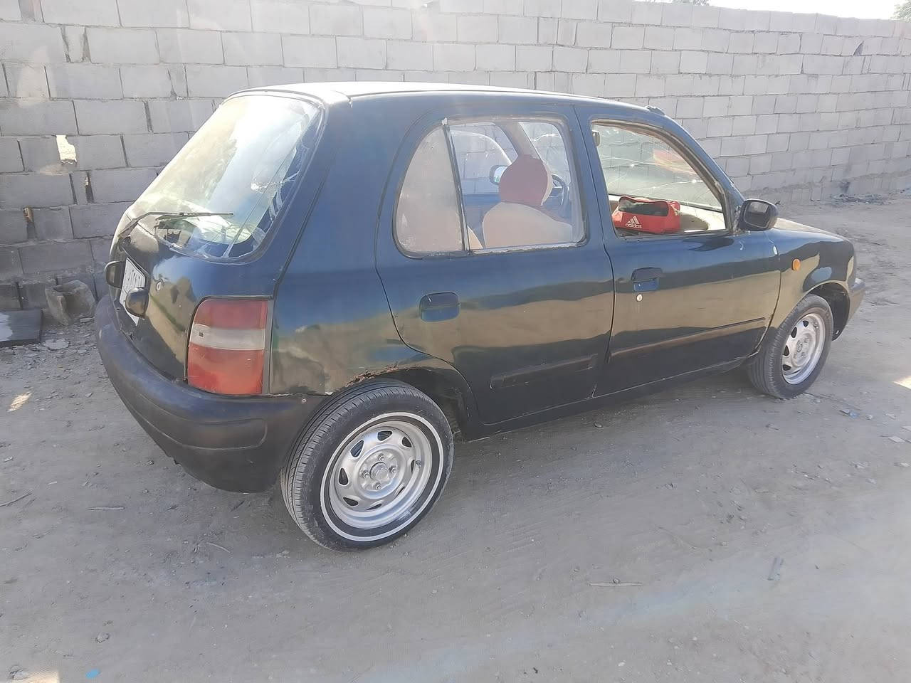 سياره نبسان لبيع مكان لبصره الزبير***********
