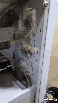 سلام عليكم
تجميعة كاملة للبيع ونظيفة 

Cpu/R5 5600x

Gpu/rx 6600 xt xfx 3 fan

MD/B550 GigBat pro wifi ax 

Ssd1/m.2 movespeed 1TB 7450MB

Ssd2/m.2 128 gb
Ram/8x2 16 سرعة 3600

Psu/ruix gx 750w

Case/fantec aero cg80 4 fan rgb 

سعر الكيس ٨٠٠ الف بي مجال بسيط

شاشة msi

موديل G274QPF E2 180Hz 27 

سعر الشاشة ٢٥٠ 

ماوس من شركة GLORIOUS 

موديل الماوس O النوع سلكي 

الكيبور من شركة EPOMAKER AND AULA 

موديل F75

Wifi and Bl and سلكي 

سعر الكيبور والماوس ٨٥ الف 

التجميعة اذا منفردة سعرها يختلف عن الشامل 

اذا كلها يصير سعرها مليون و١٠٠ الف 

لتواصل واتساب ***********

يوجد توصيل فقط بغداد
