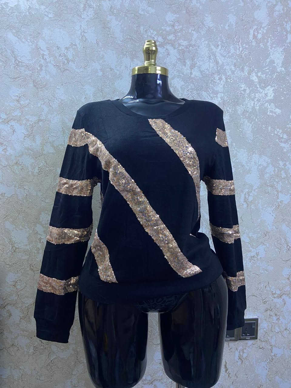 كولشي داخل المنشور عل 3 الاف فقط  تاخذون اكثر من 8 قطع توصيل يكون مجاني كله جديد يشهد الله جديد وبل جيس ليبل  كل القياسات متوفره


**إذا كنت صاحب هذا الإعلان وتريد حذفه لأي سبب، رجاءا أرسل رسالة إلى الدعم الفني**