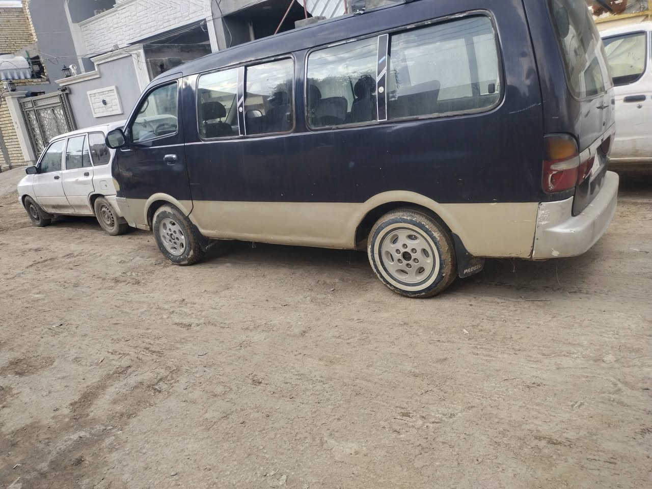 سلام عليكم كية بريجو تتحول رقم انكليزي اجرة مصفرة غرامات كير واكسل كفالة محرك بي  سيارة جاهزة للشغل تحويل ثاني يوم  السعر 42 وبيها مجال 
***********
واتس آب او اتصال 

مكلف بالنشر
