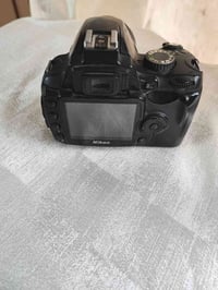 كامرة نوع Nikon مستعملة نضافة 95٪ كامل ملحقاتها سعر 150معا التوصيل للح...