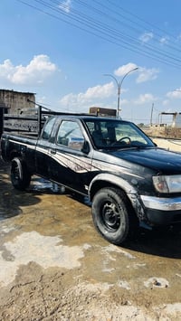 نيسان • ٢٠٠٠ • اوتوماتيك