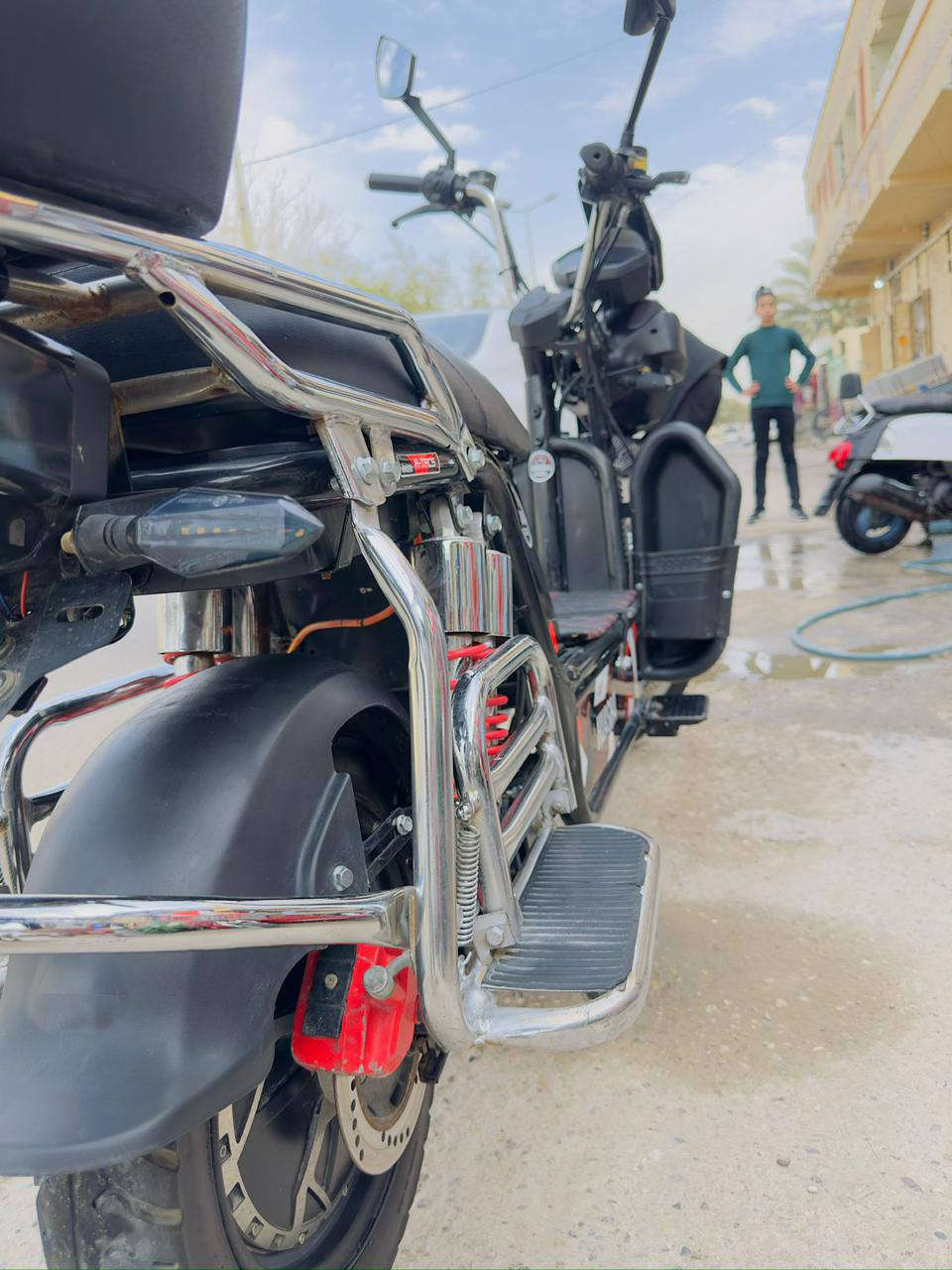 مكلف بل نشر
للبيع موطور شحن هيوشه شكل 24 موطور نضيف وبطاريته فول وعلا فحص وكهربائياته كله شغاله 
السعر 380 وبي مجال 
للتواصل ***********
