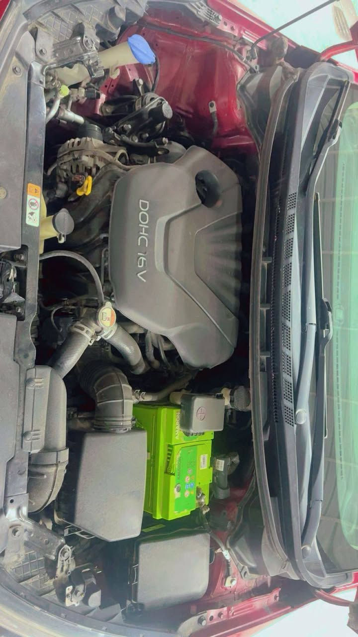 كيه سيراتو مكفولة من الضربه ولصبغ وتبديل  موديل 16 لون ماروني فول عده البصمه سياره مكفولة كير مكينه حداديه  رقم نكليزي اربيل تريد وكله تريد مداور تدلل 
‏‪***********‬‏ لتصال غير موجود بل فيس ‏
