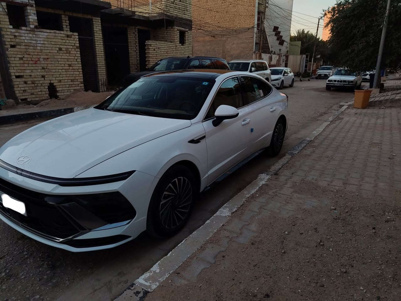 هونداي سوناتا هايبرد 2025 خليجي زيرو  كفاله عامه من كلشي  ضمان 3 سنوات شركة الاولى موترز وكل فروعة بالعراق 
ماشية 800كيلو فقط اقل الالف فول مواصفات اعلى فئة
رقم بغداد حره بأسمي 
مكان النجف الاشرف 
 للاستفسار *********** وبيه وتساب
